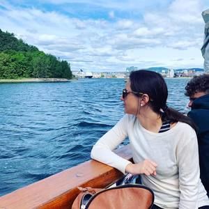 Meet your Posher, Laura